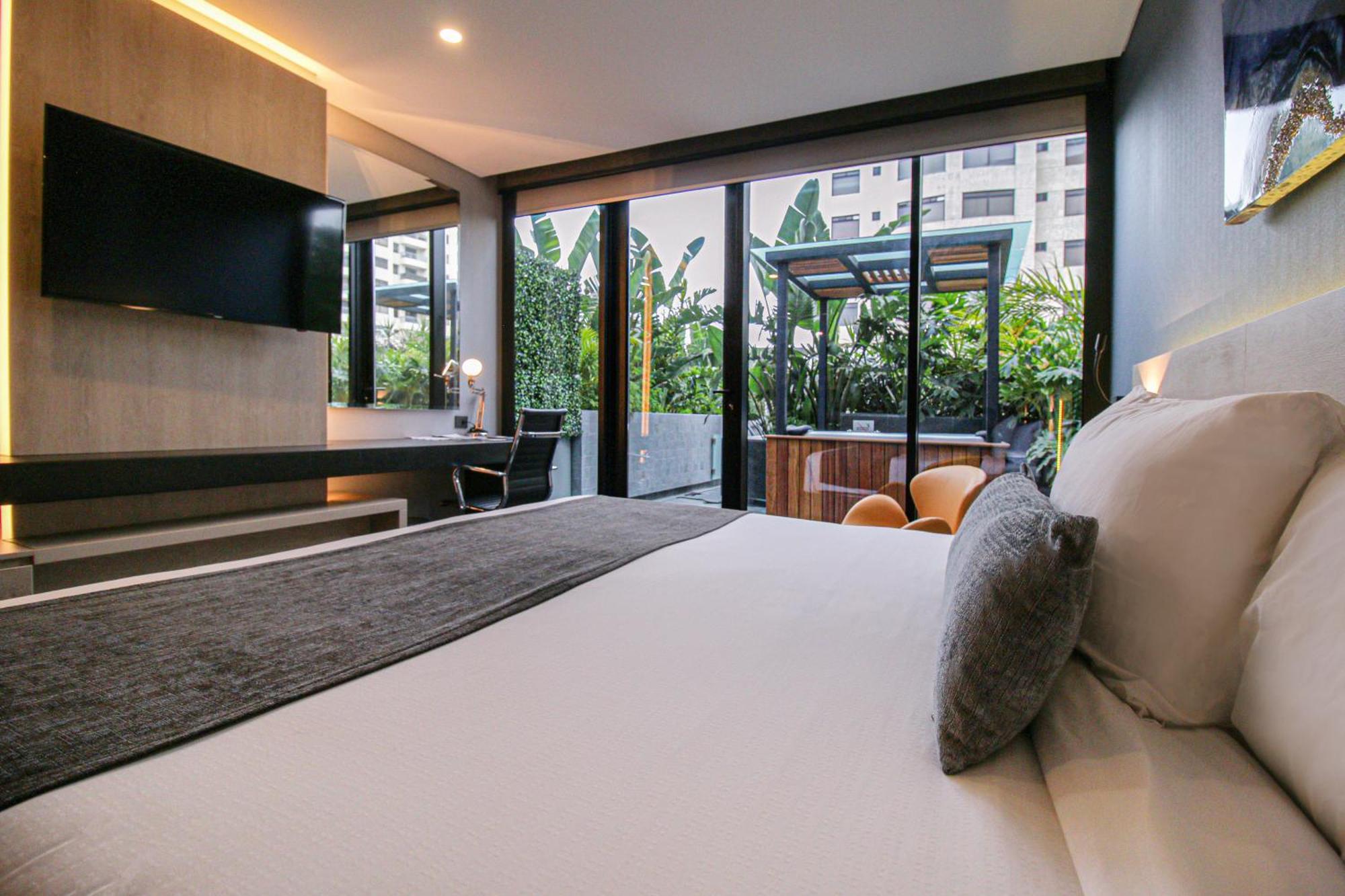 Family Room Garden View